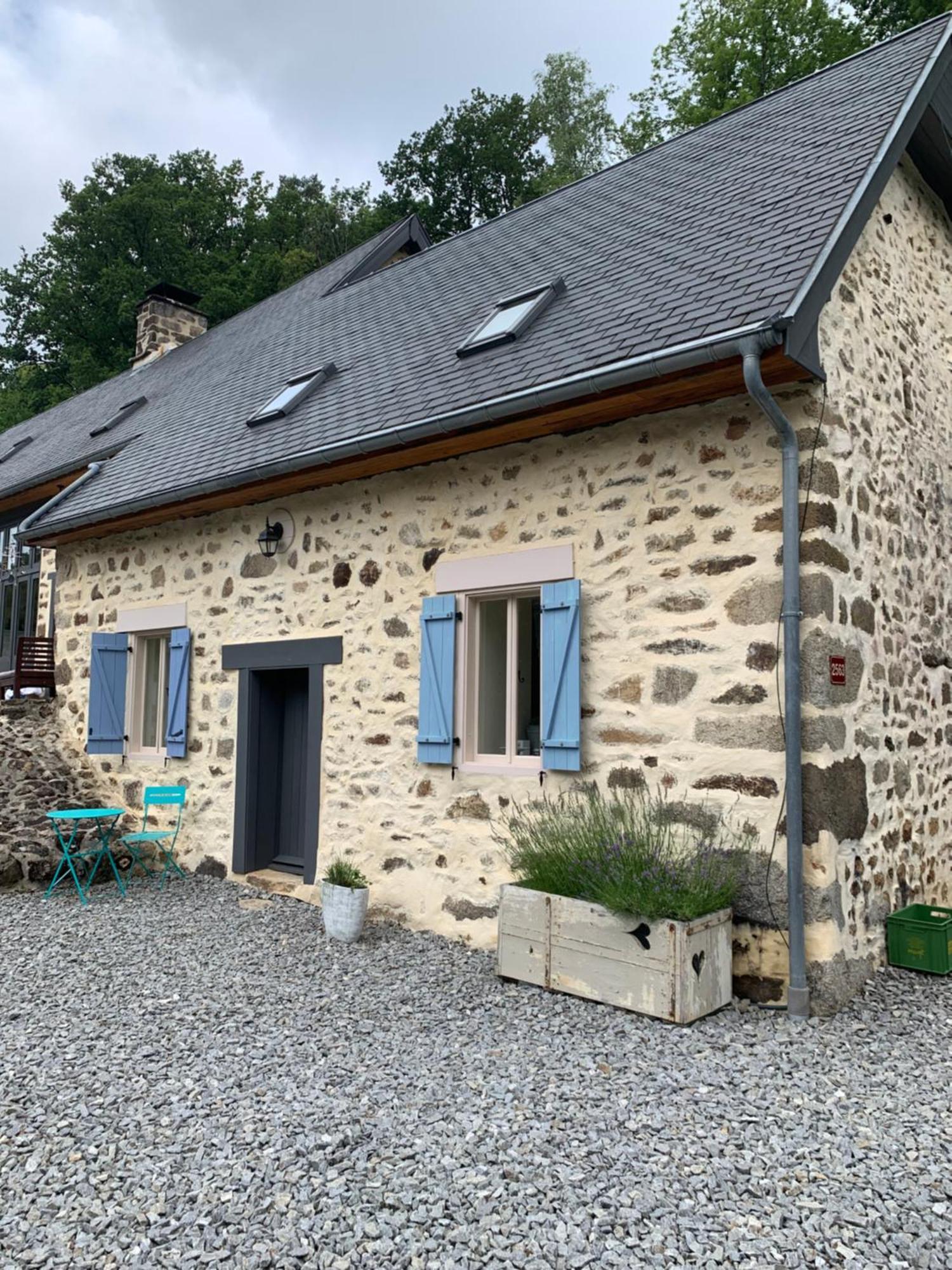 Gite Maison Du Trottoir, Sussac Eksteriør bilde