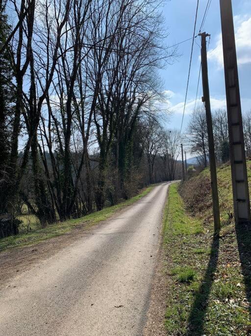 Gite Maison Du Trottoir, Sussac Eksteriør bilde